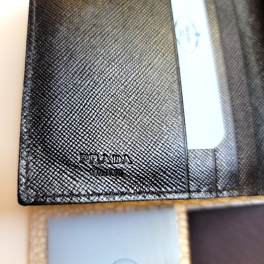 Rare Hi-End Unused Women's/Men's Prada Wallet (See Photos) - Picture 6 of 16
